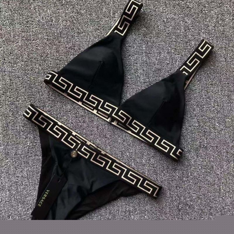 VERSACE